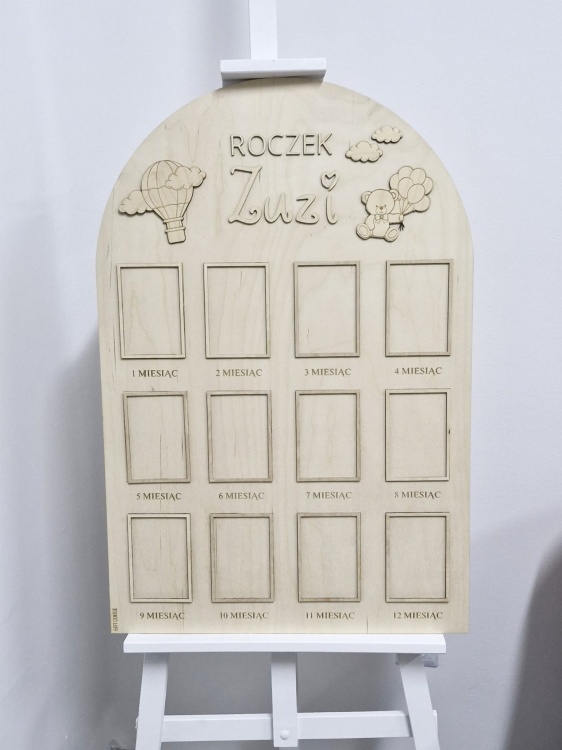 Tablica Roczek do zdjęć DREWNO Miś .jpg