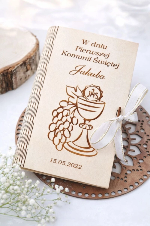 pudełko na pieniądze komunia drewno (2).jpg
